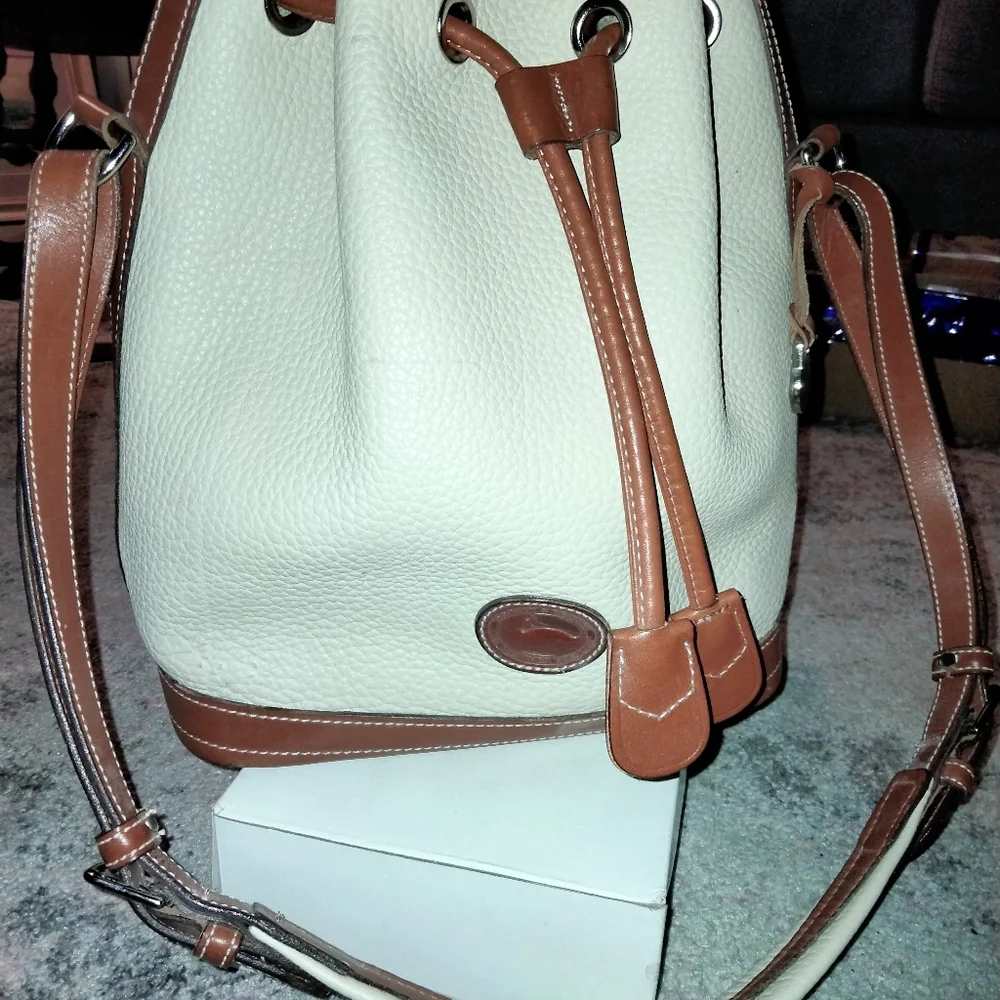Purse - Picture 4 of 4